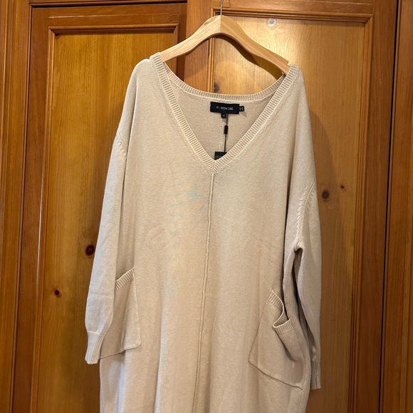 11 HONORÉ women’s NOLA LONG SLEEVE MIDI SWEATER DRESS IN OATMEAL - Picture 5 of 12